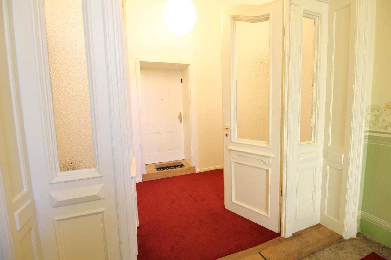 Zu Besuch Im Palast - Perfekte Lage * Dresde